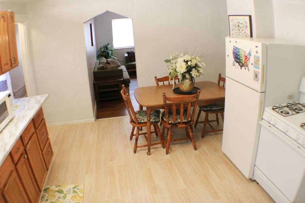 3 Bedroom Southside Pad - Sleeps 8 - Amazing Location Pittsburgh Eksteriør billede